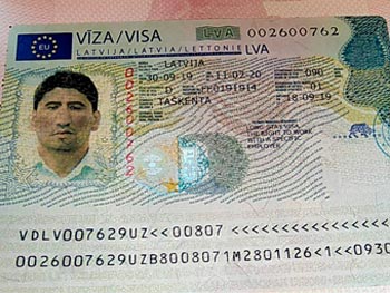 Российским гражданам необходима виза Шенген в Латвию